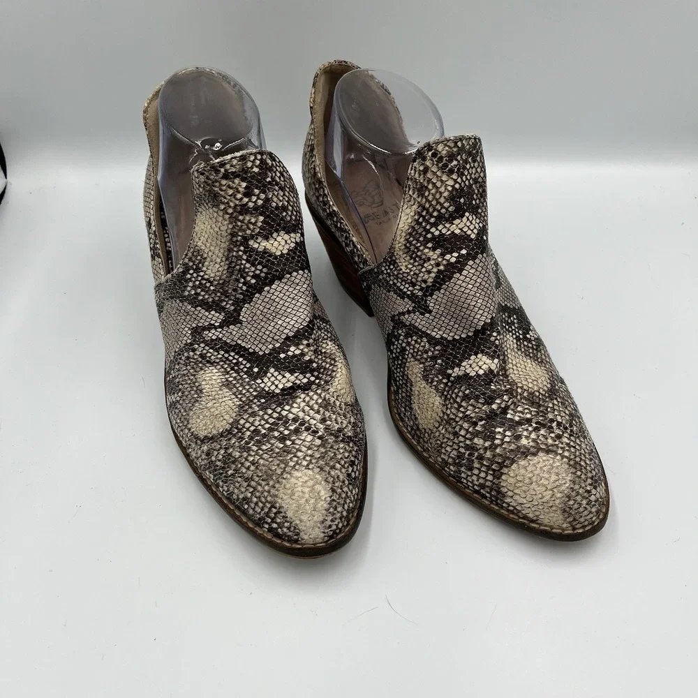 Beast Fashion Snakeskin Gray Cream Size 10 Slip On Booties Western Edgy Festival